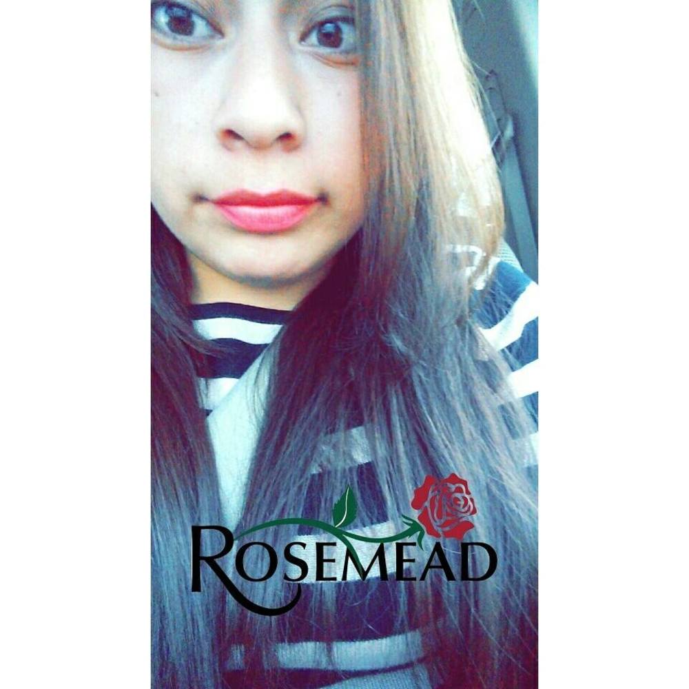 Meet your Posher, Azuzena